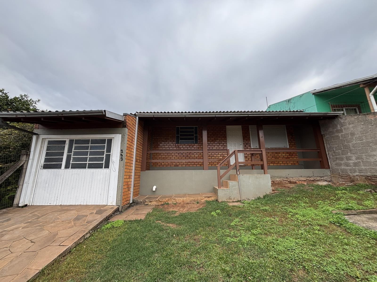 CASA COM 2 DORMITÓRIOS, 1 VAGA para locação EM MORADA DO SOL - foto 2