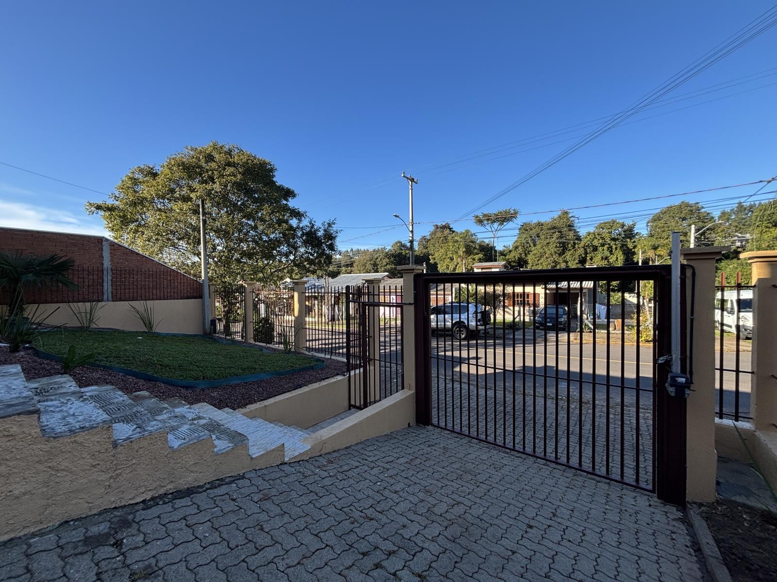 CASA COM 3 DORMITÓRIOS, 2 VAGAS para locação EM JARDIM BÜHLER - foto 4