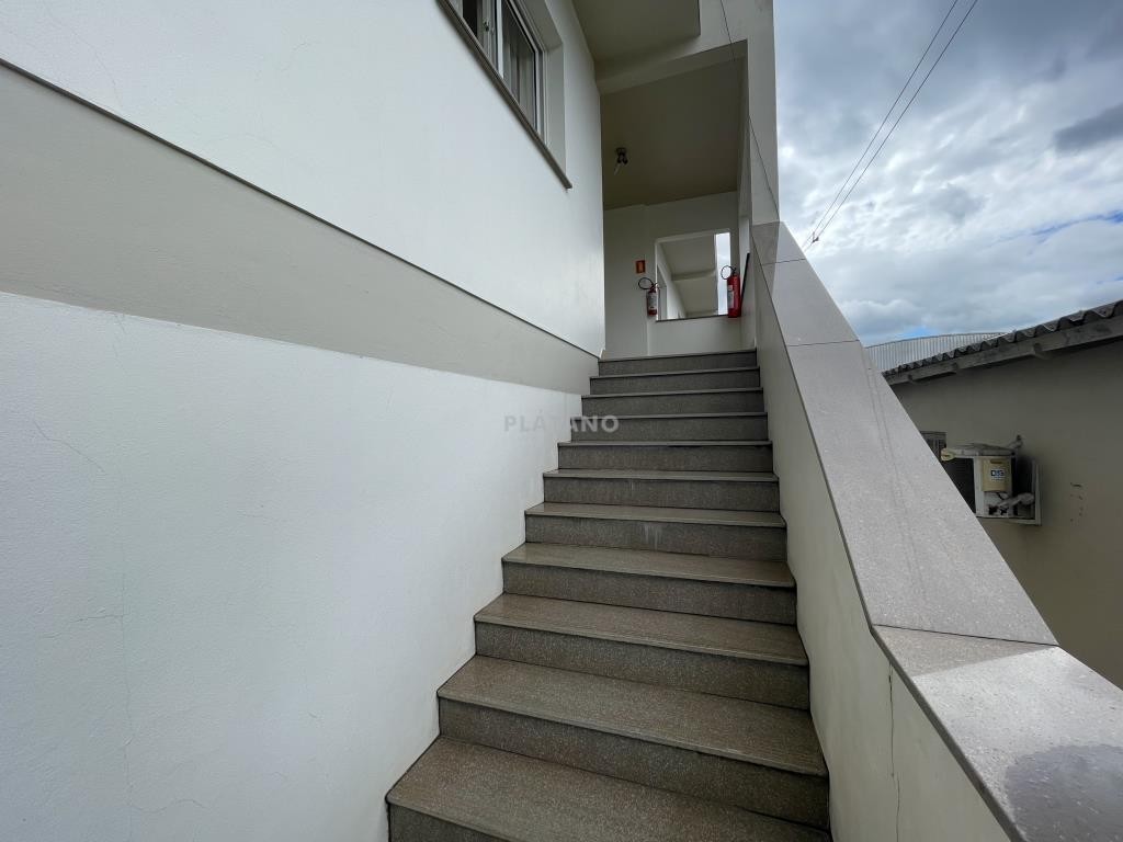 APARTAMENTO COM 2 DORMITÓRIOS, 1 VAGA, 95M² ÁREA TOTAL para locação EM JARDIM BÜHLER - foto 2