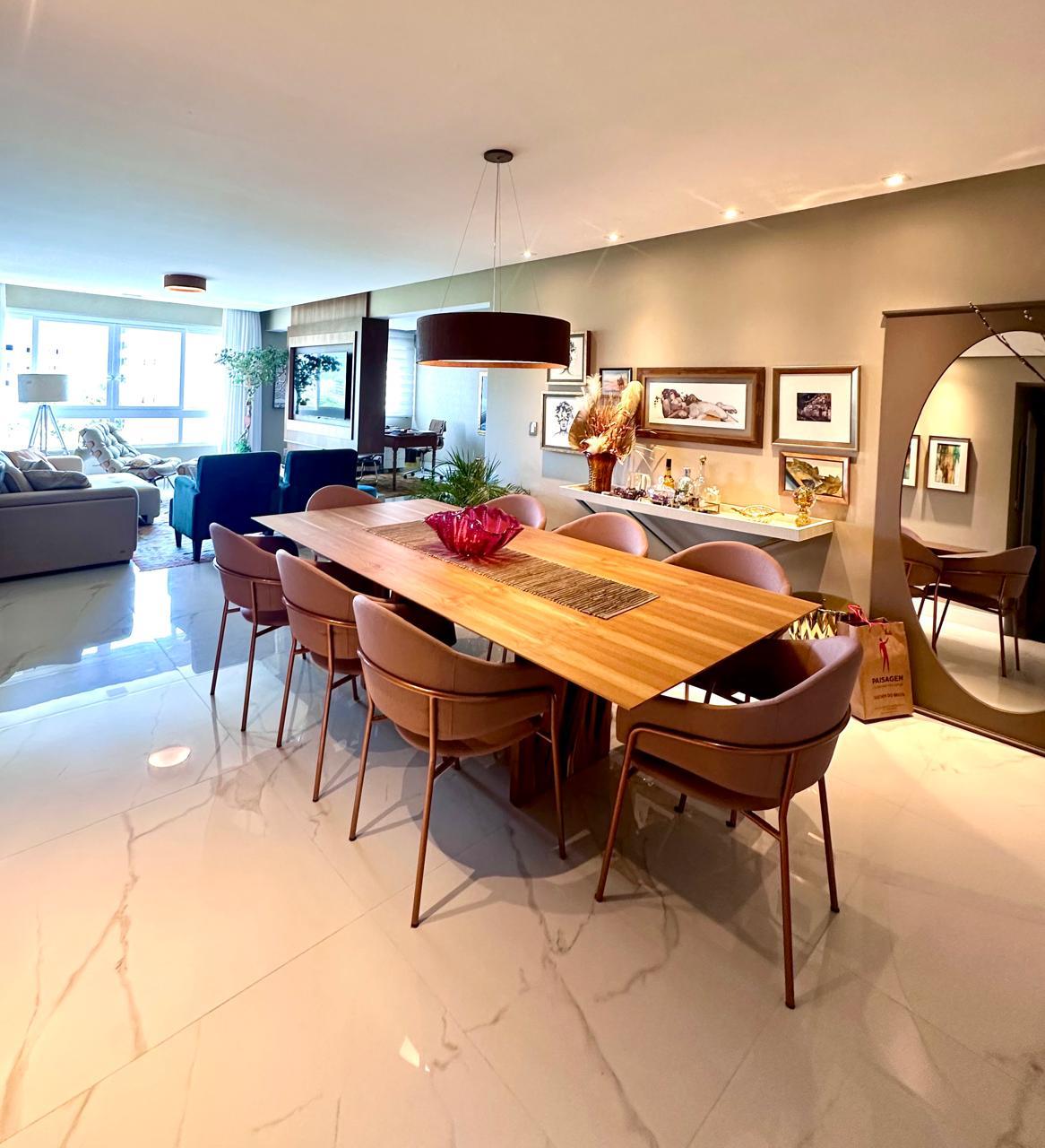 APARTAMENTO COM 3 DORMITÓRIOS (1 SUÍTE), 2 VAGAS, 143M² ÁREA PRIVATIVA para venda EM CENTRO - foto 5