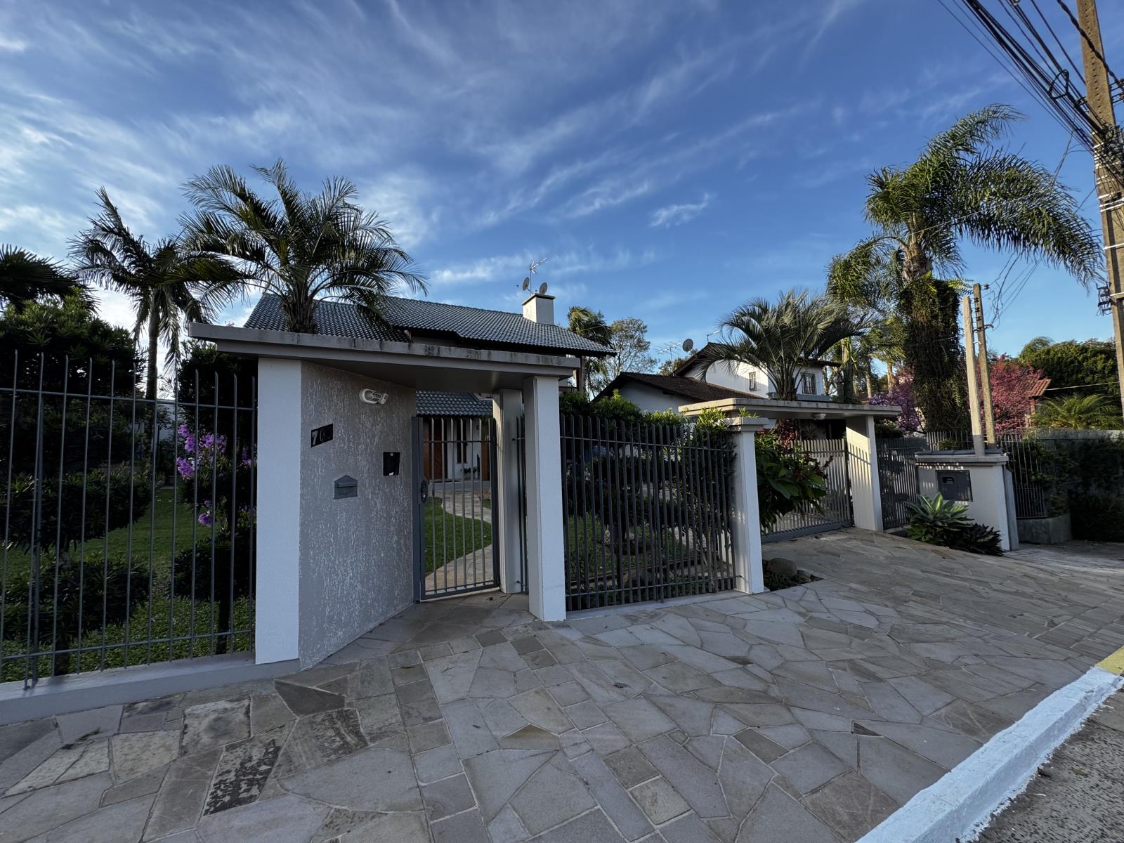 CASA COM 4 DORMITÓRIOS, 1 VAGA, 217M² ÁREA PRIVATIVA para venda EM CIDADE NOVA - foto 3
