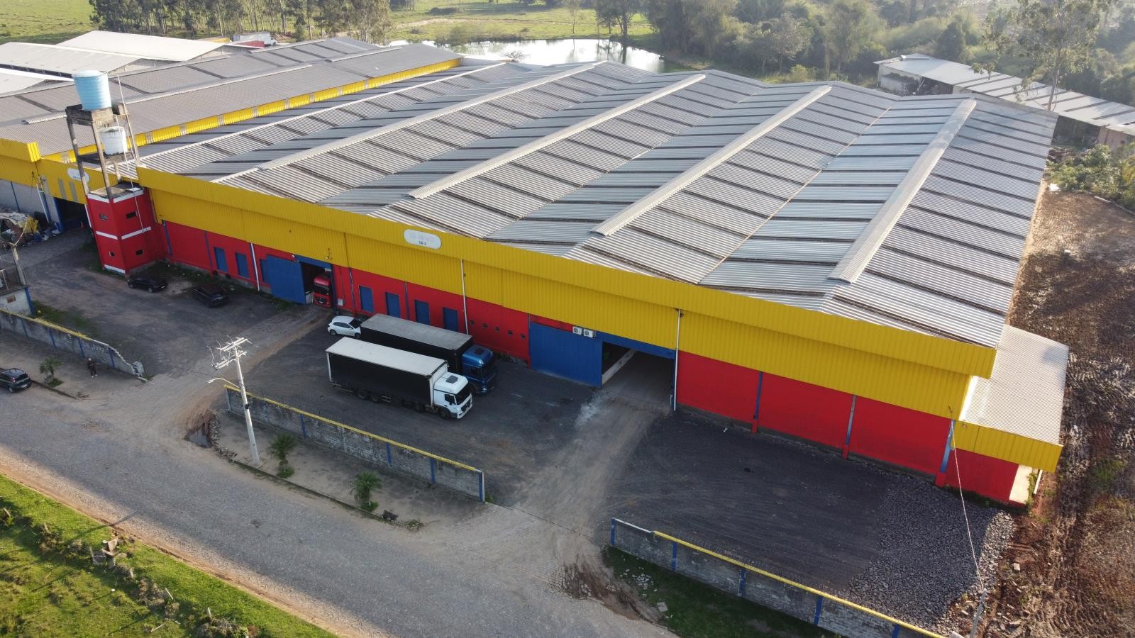 Pavilhão / Prédio para Venda no Campo Grande em Portão - foto 1